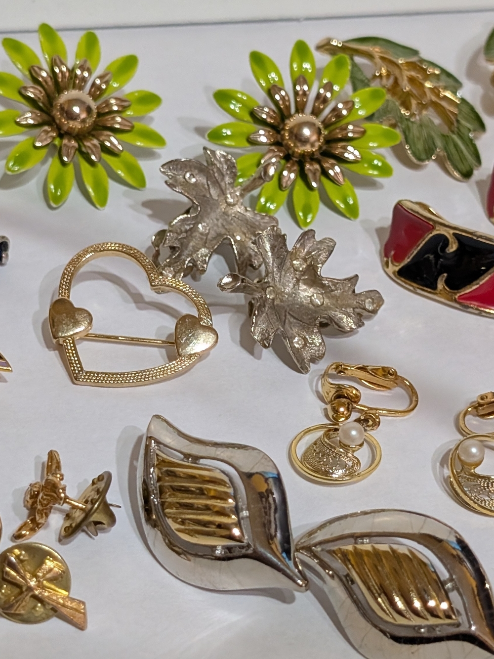 Vintage jewelry bundle